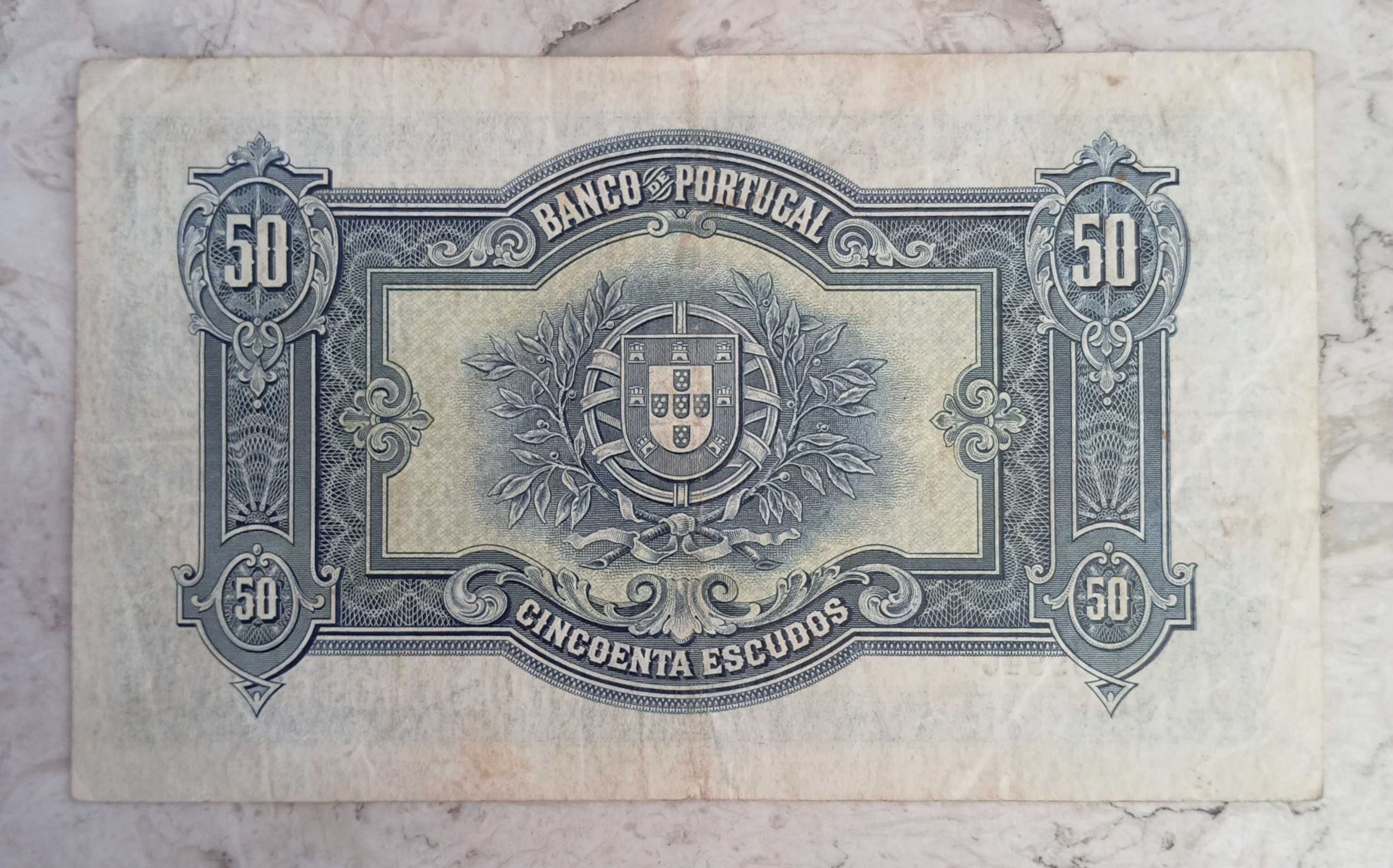 Republica 50 escudos 1925 CH3