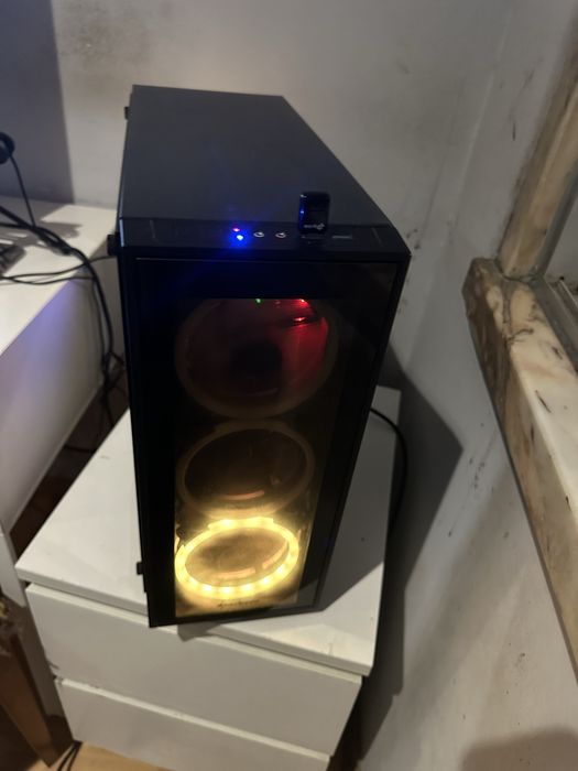 Pc gamer torre com uma 2060 e um i9