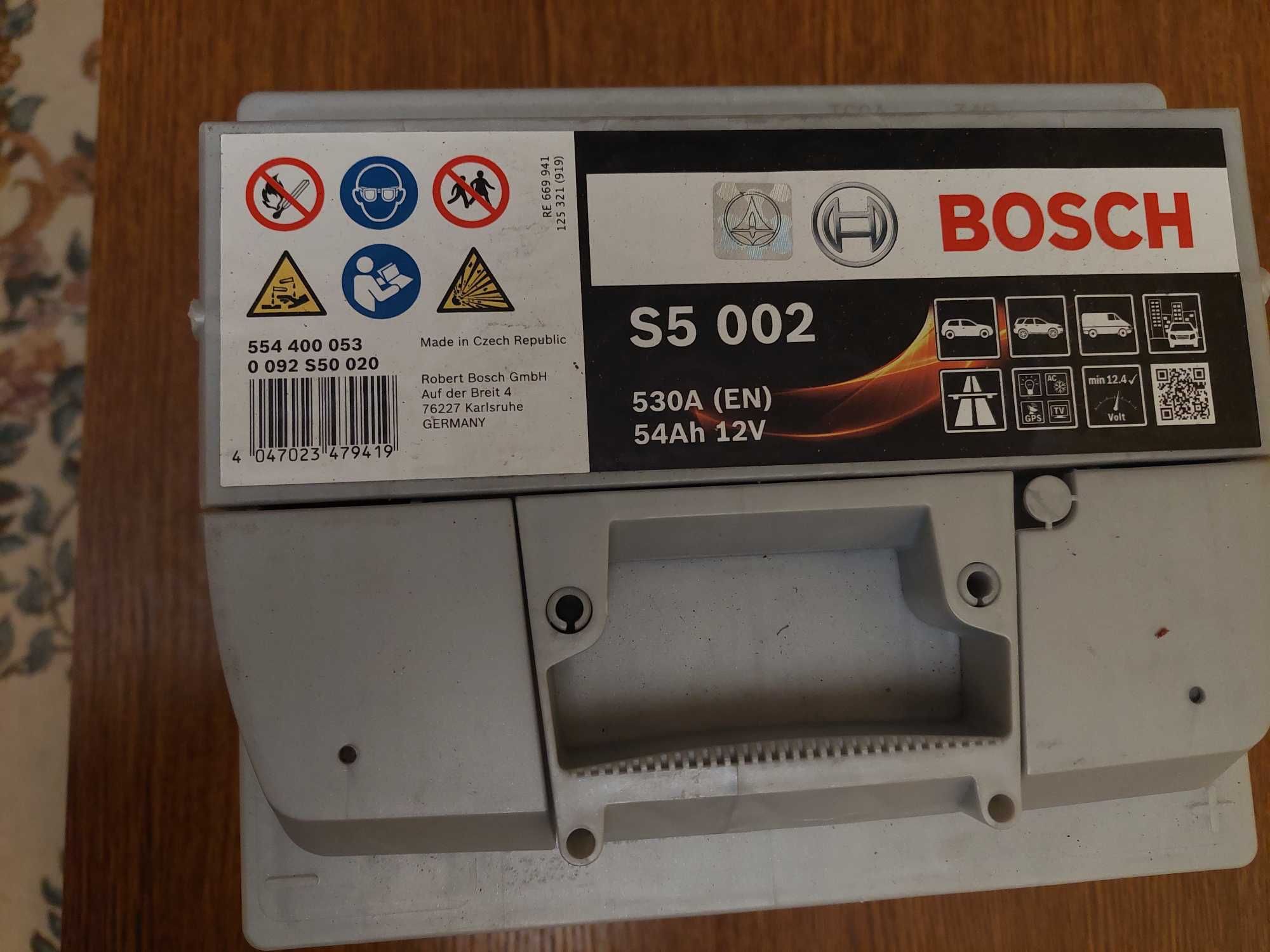 Аккумулятор BOSCH новый 54 Ah 530A S5 002