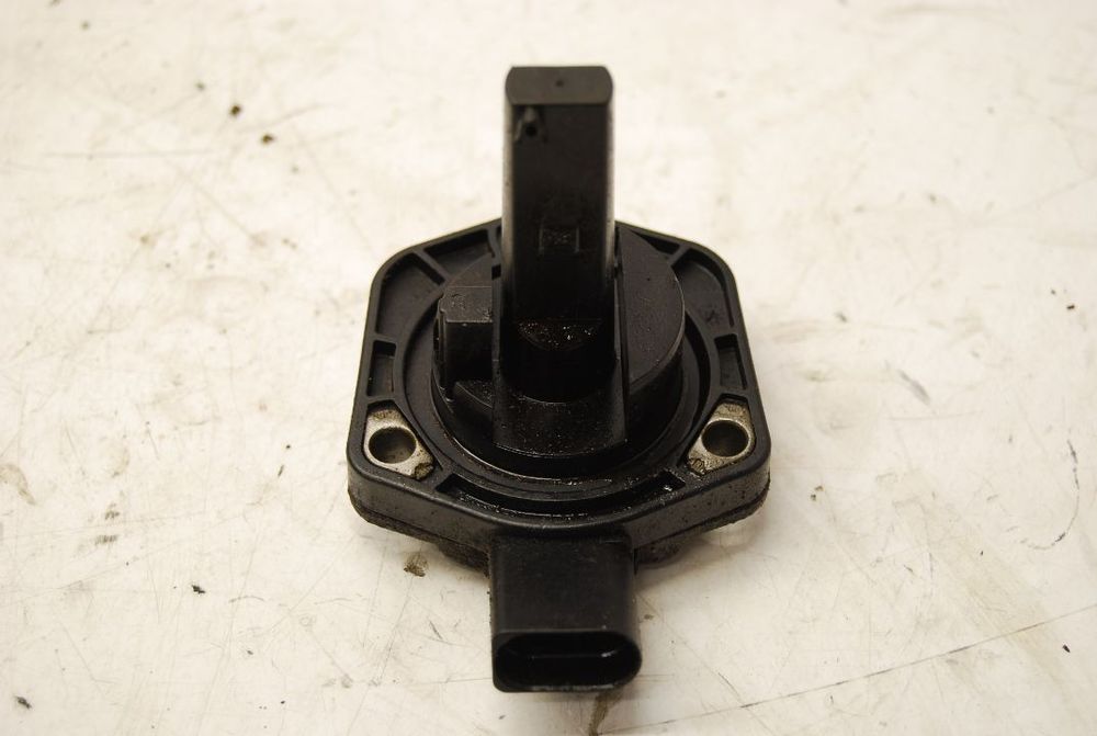 CZUJNIK POZIOMU OLEJU 1J0907660B VW GOLF IV AUDI SEAT SKODA