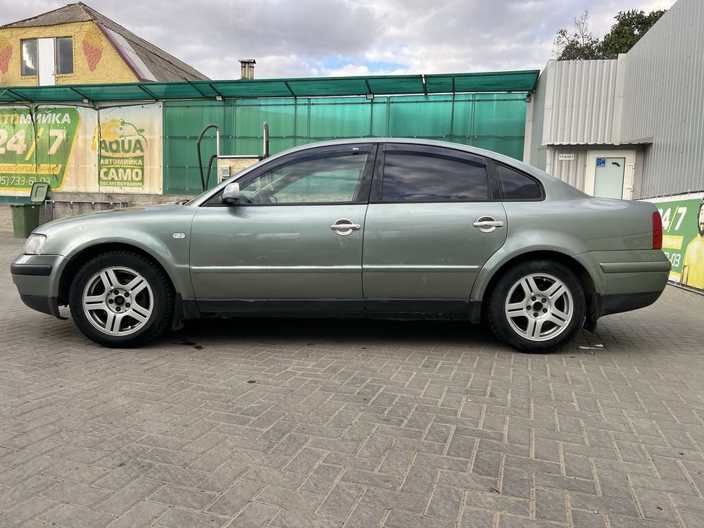 Продам автомобіль wolksvagen passat b5 2.8 v6