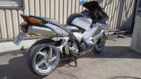 Honda vfr800 2002