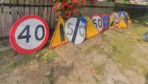Znaki  drogowe używane 60 zł