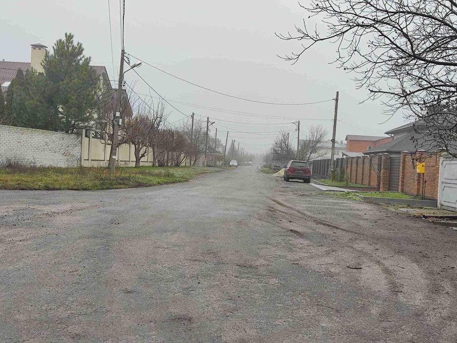 15 соток, ровный - ПАВЛЕНКИ ( район ул. Ньютона! Приватизированный!