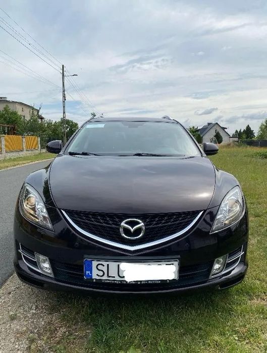 Mazda 6 Mazda b6 z 2009 roku.