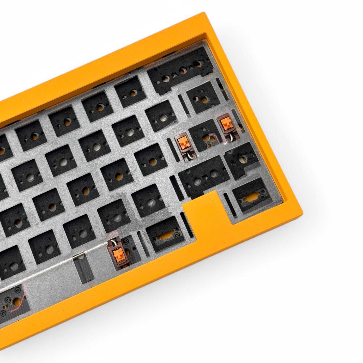 Кастомна механічна клавіатура Tofu60 2.0 WKL
