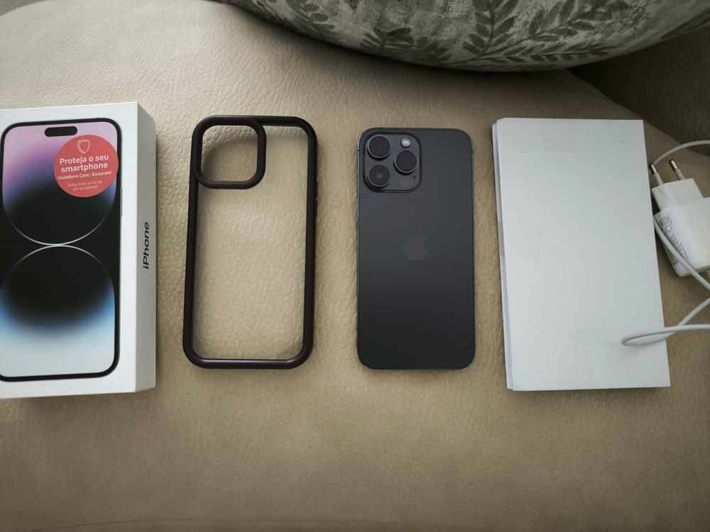 Iphone 14 Pro Max Roxo