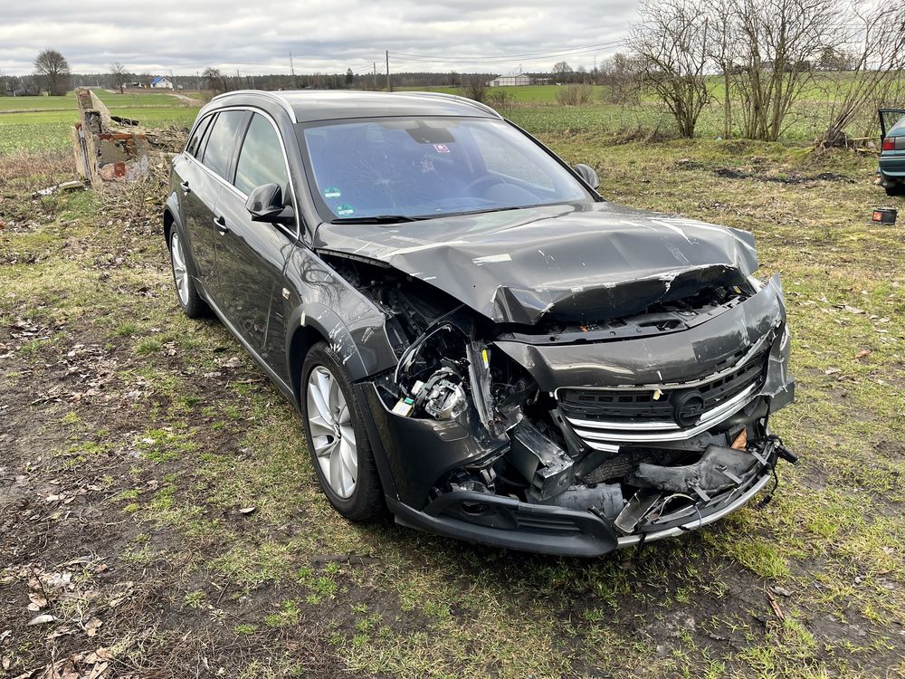 Opel insignia Country Tourer full opcja, automat, navi, skóra, 4x4