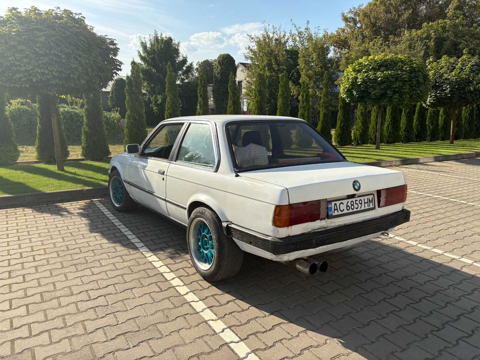BMW e30 купе m20b20