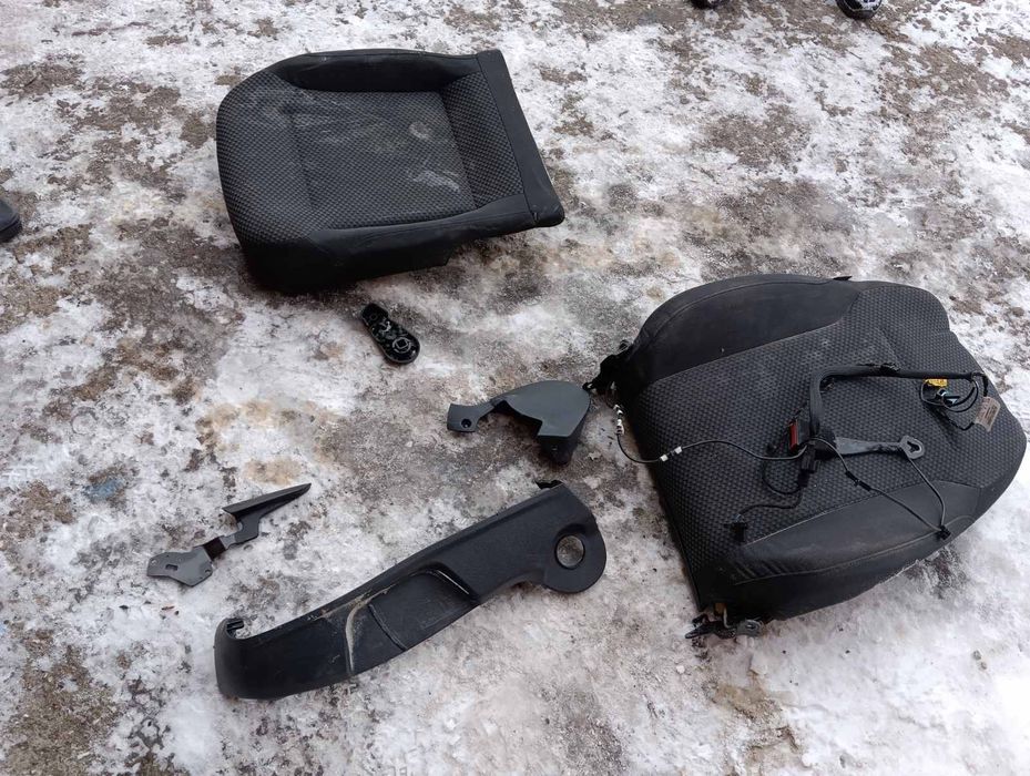 Деталі сидіння джета мк 6 2011-2018 ,є і другі запчастини