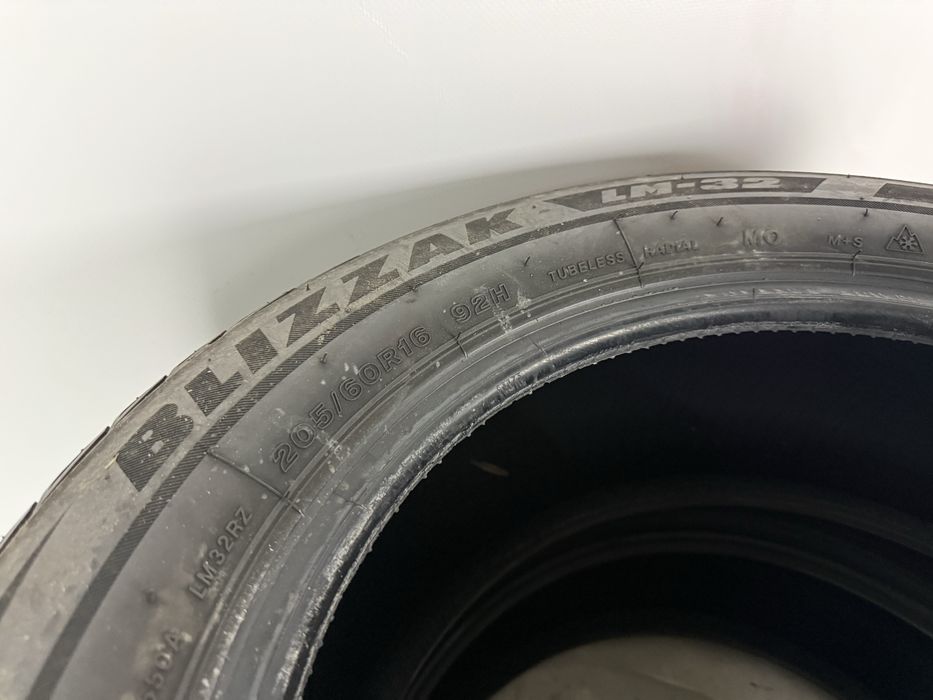 Шини 4шт. R16 205/60 Bridgestone Blizzak LM32 2018 4,7-5,6