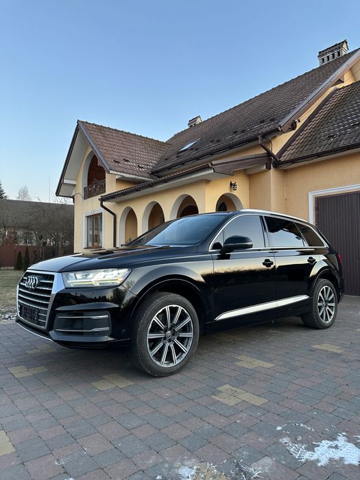 AUDI Q7 4m 2017р