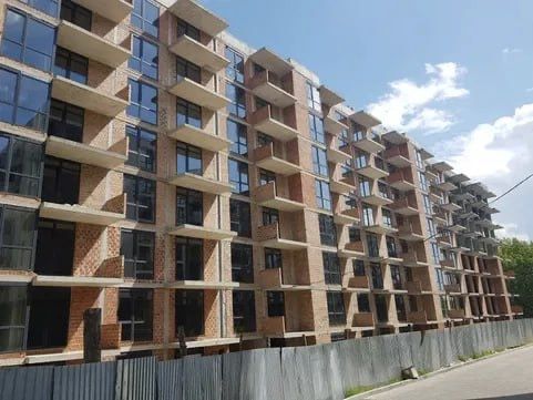 Продаж 1кім в новобудові Аурум