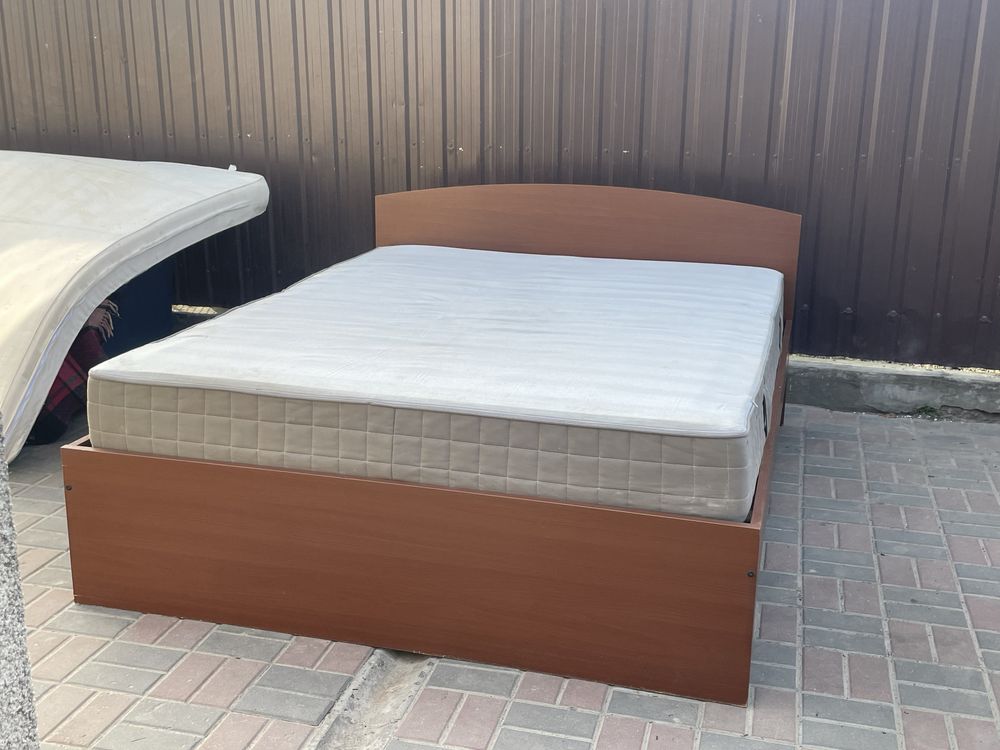Двоспальне ліжко з матрацом Ikea Ramberg 160х200 см. Кровать з Європи