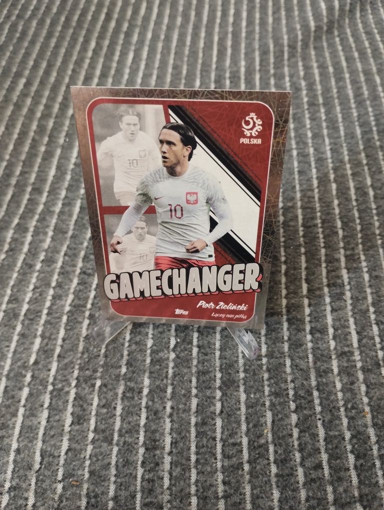 Topps 2024 łączy nas piłka Piotr Zieliński Gamechanger foil