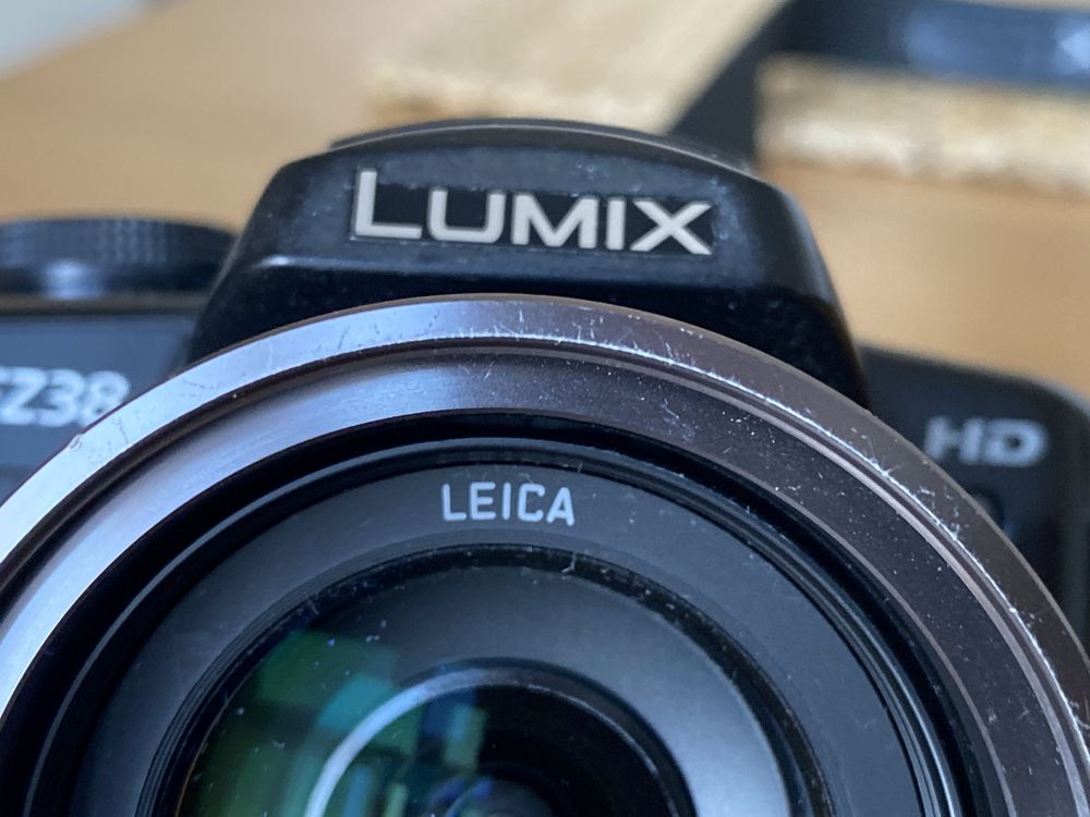Aparat Panasonic Lumix FZ38