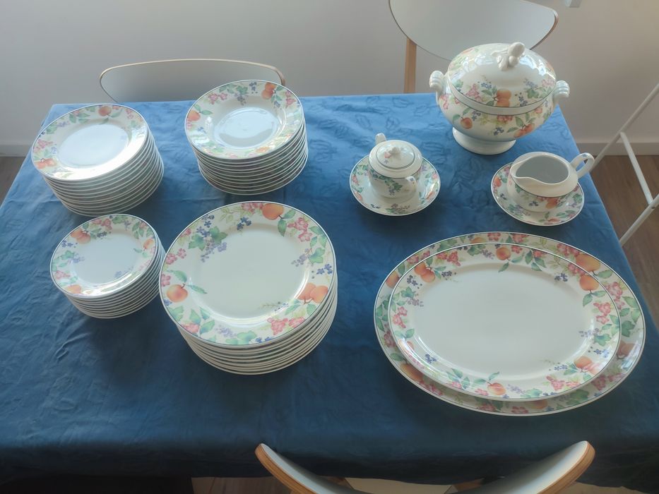 Conjunto Vista Alegre Pomar 51 peças