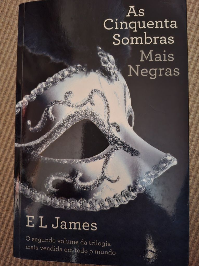 Vários  livros em bom estado