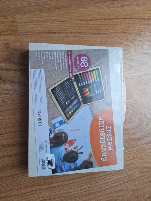 Zestaw artystyczny walizka