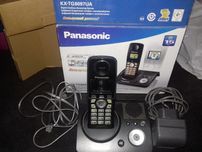 Цифровой безпроводной телефон-трубка с автоответчиком PANASONIC