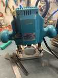 Fresadora/tupia Makita router 860w