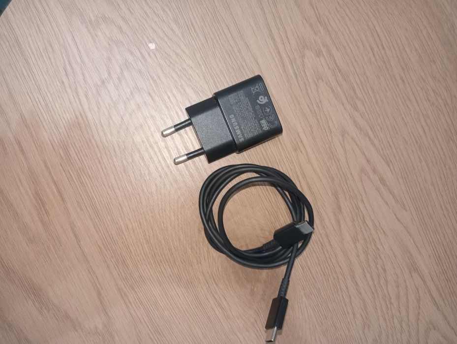 Tablet Samsung A9+ capas+ carregador Samsung