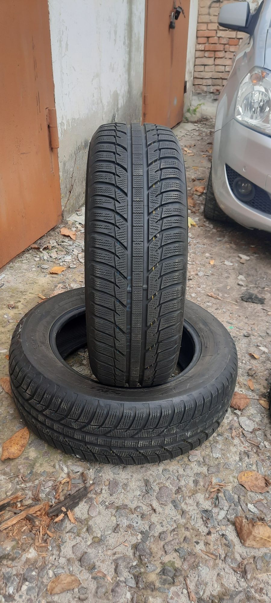 Зимові шини 185/65 R15