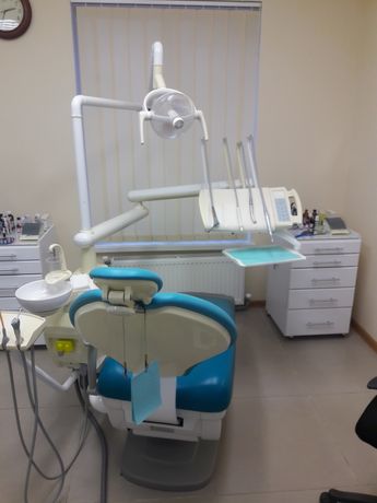 Стоматологічна установка Siger 2012