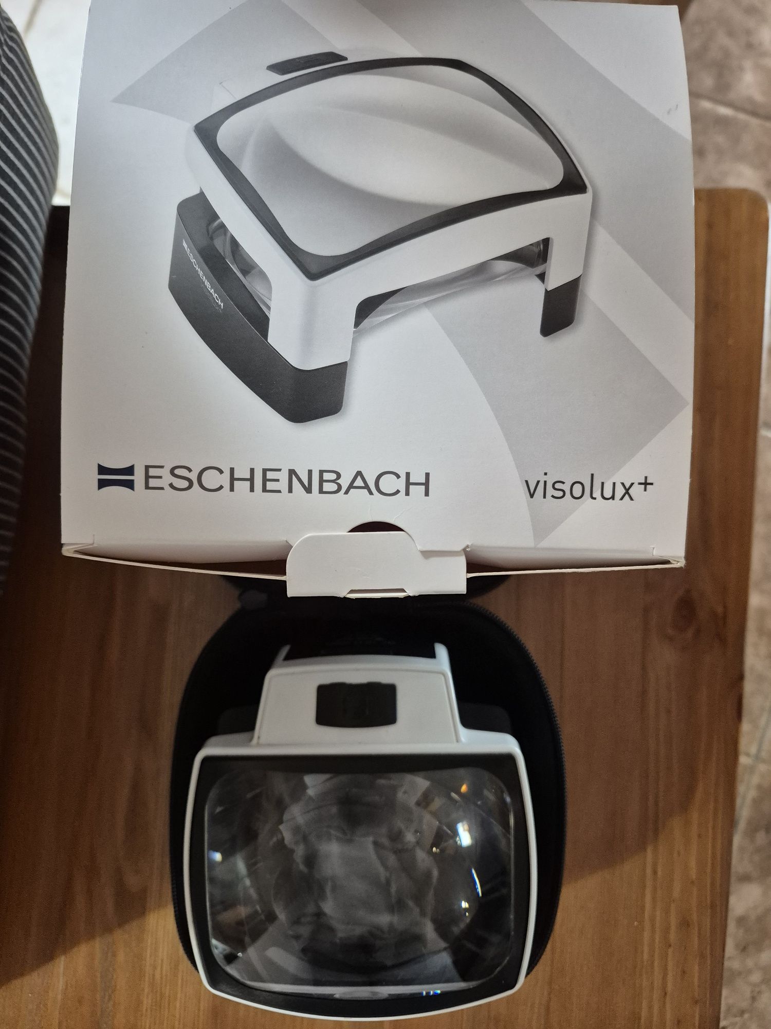 Lupa stojąca Eschenbach