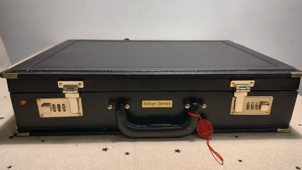 Zestaw sztućców w walizce Solingen