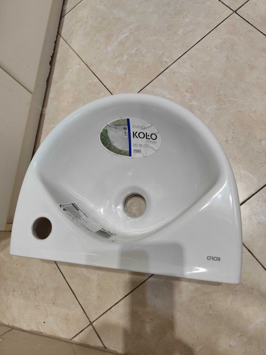 Umywalka ceramiczna piano firmy Koło 36cm - nowa!