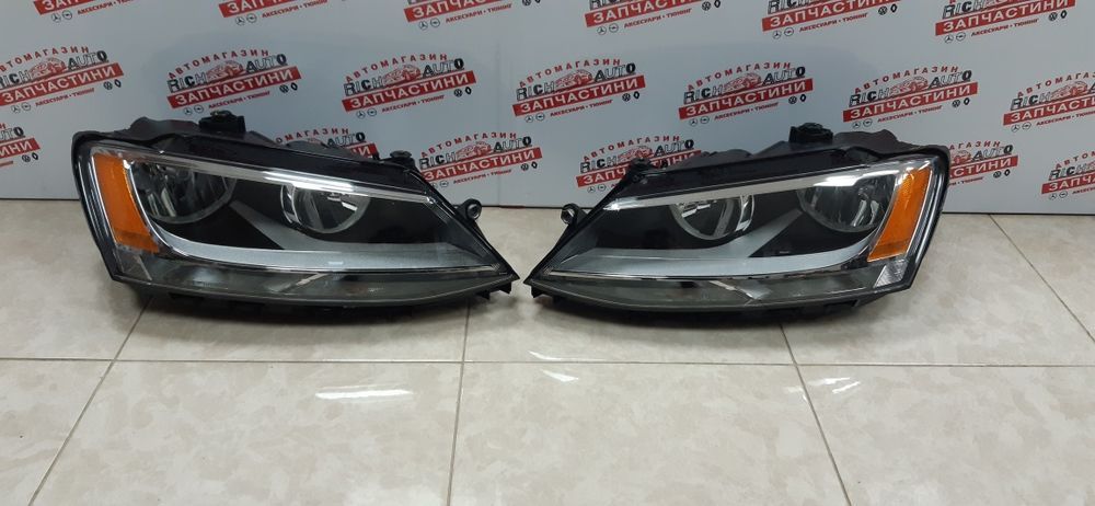 Фара "L/R" VW Jetta Original Hella