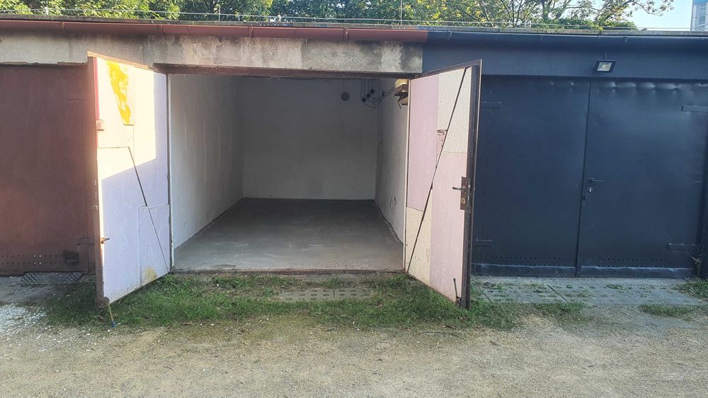 Sprzedam garaż murowany – Bielsko-Biała, ul. Leszczyńska