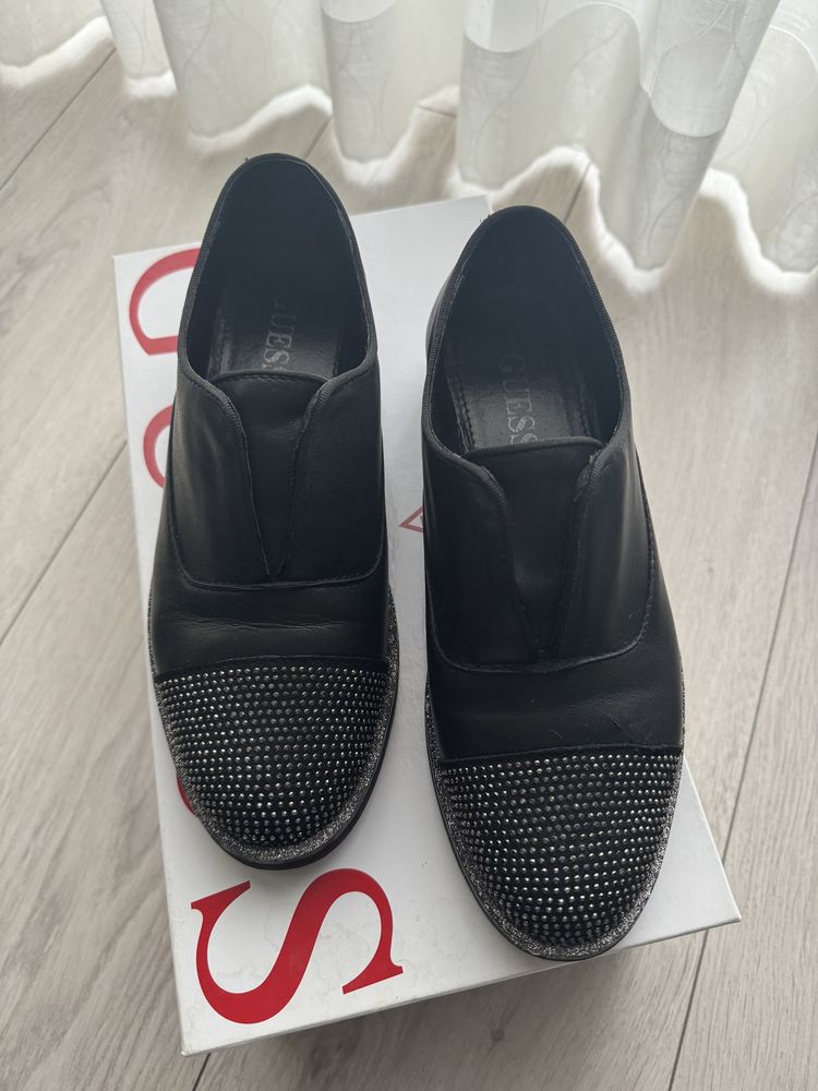 Guess  buty -rozmiar 36