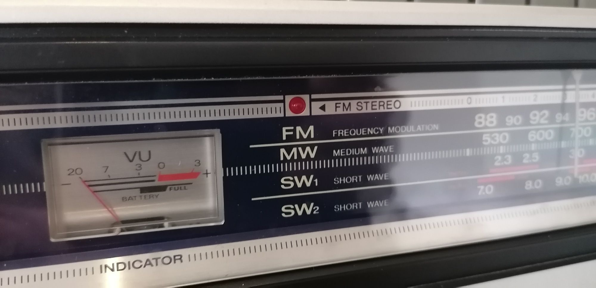 Boombox Sanyo M9940K 4 BAND Stereo Radio k7 recorder 4 speakers