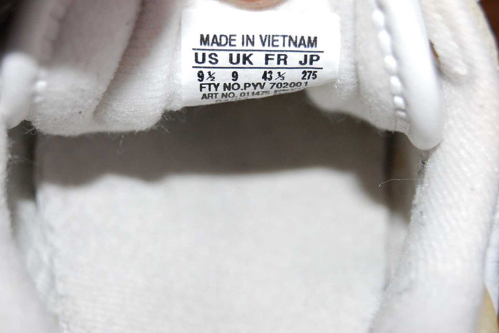 Кроссовки ADIDAS р.42-43 original VIETNAM