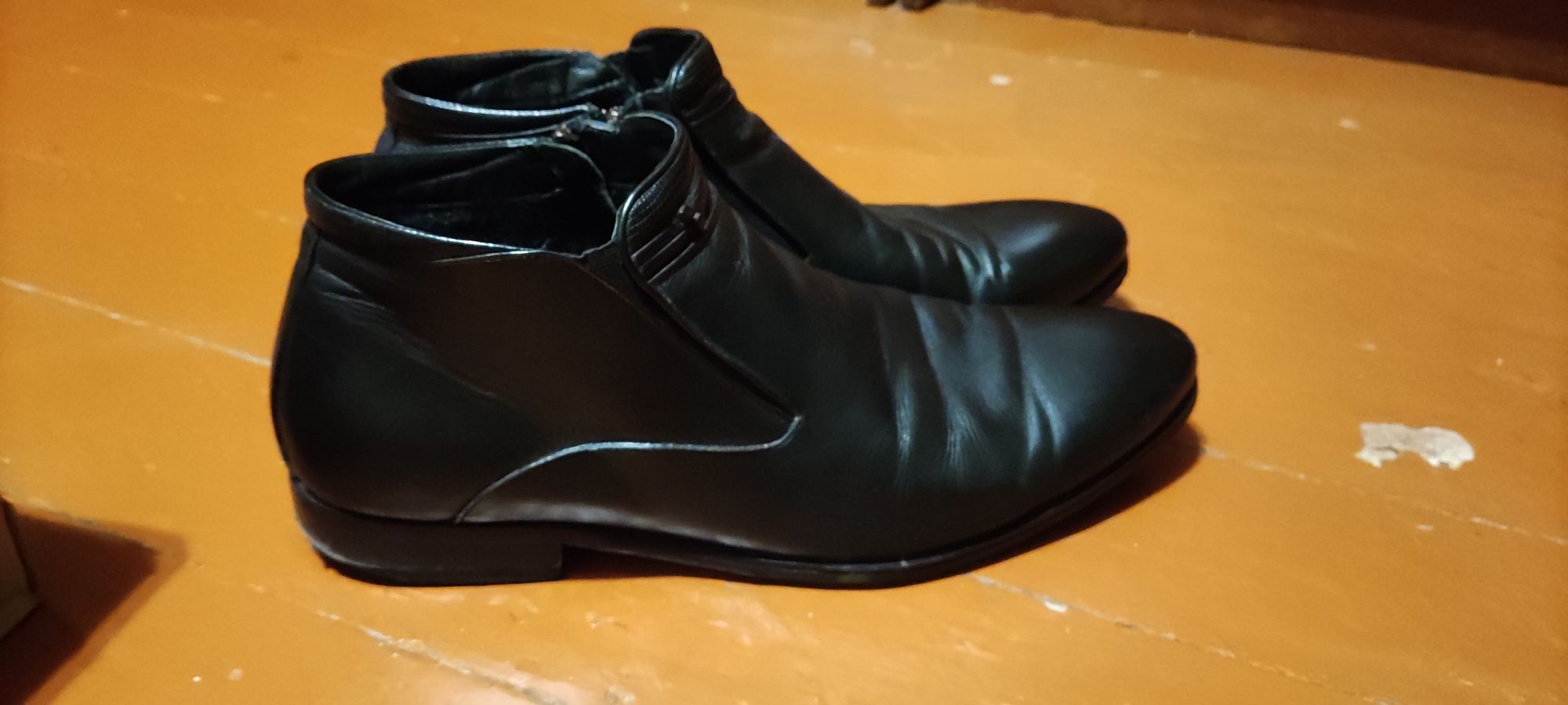 Ботинки мужские кожаные basconi 42