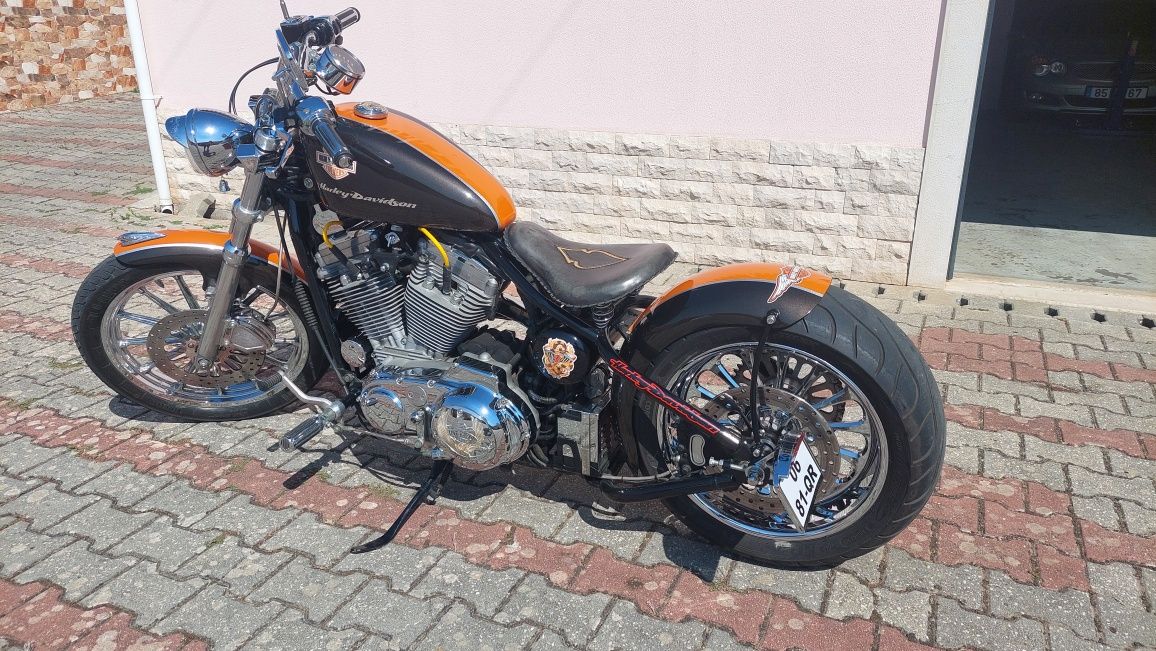 Harley Davidson Sportster 883