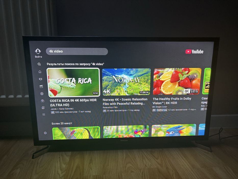 Телевізор Samsung UE32J4500AK