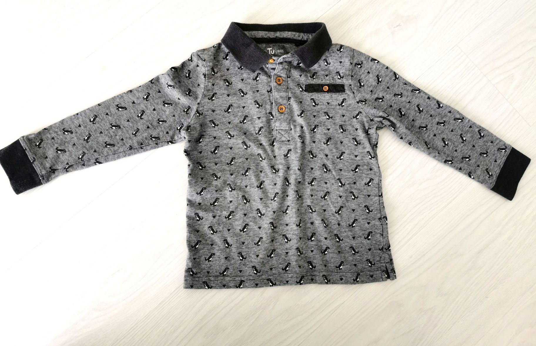 Bluzka sweter chłopiecy TU 104 - 110 dla chłopca