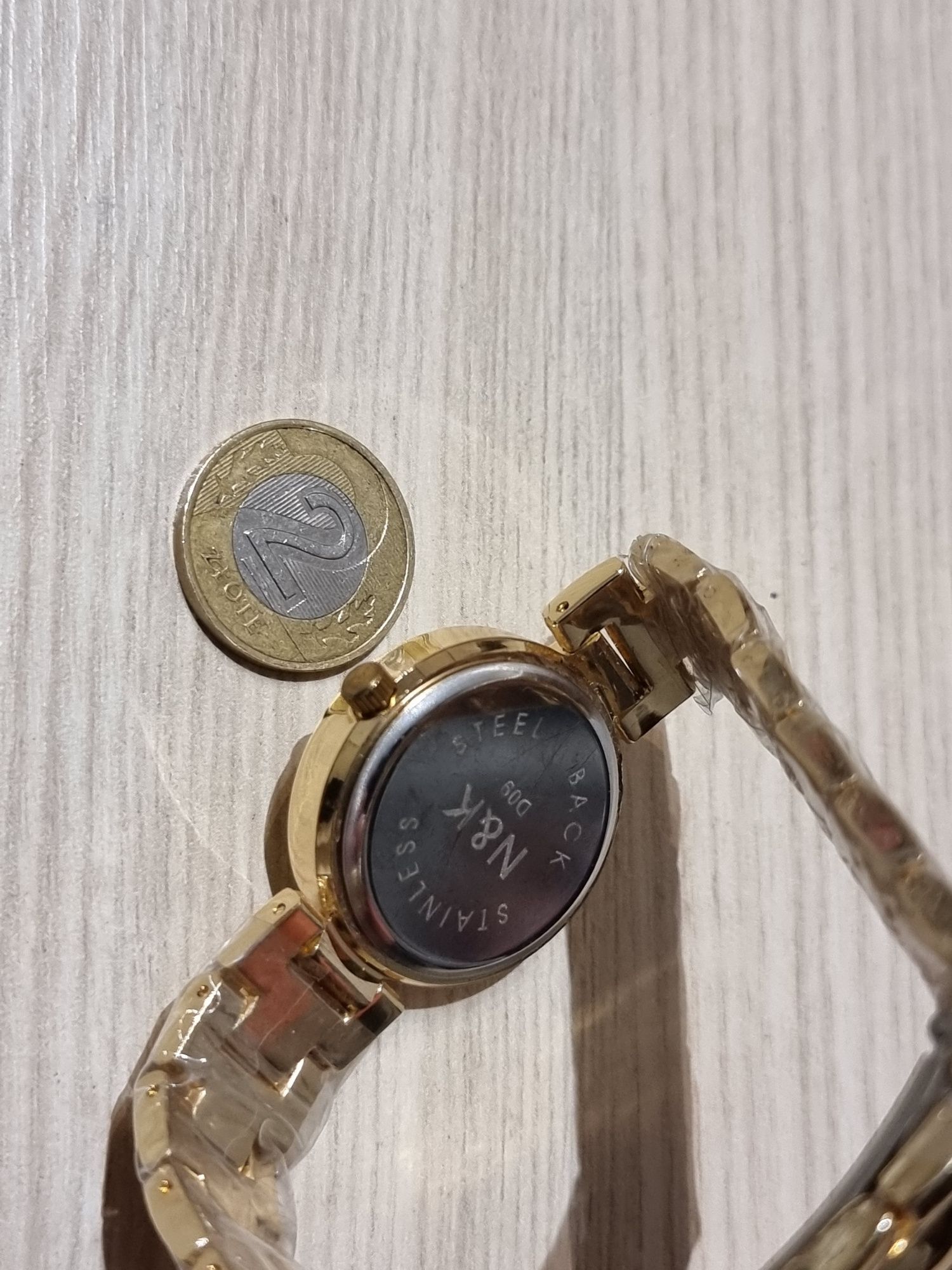 Zegarek damski n&k quartz z bransoletką złoty