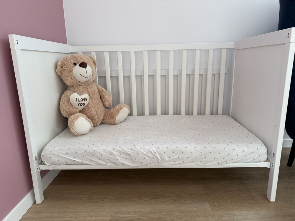 Sprzedam łóżeczko dzieciece Ikea Sundvik materac gratis