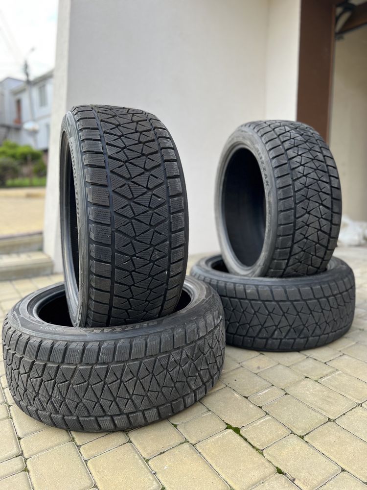 Bridgestone 275/40/R20