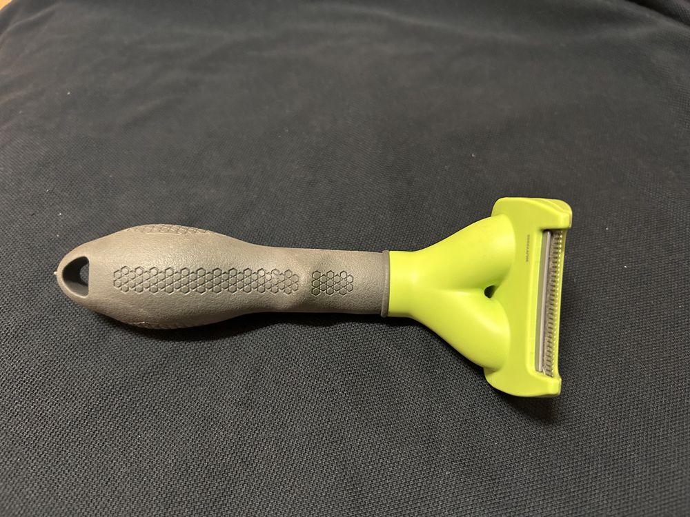 Escova pentear e devastar pelo cao