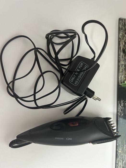 Maquina de cortar cabelo philips