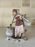 Figurka porcelanowa