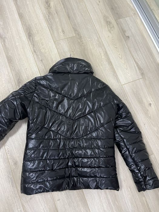 Куртка  зимова курточка вживана жіноча