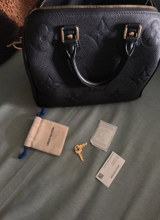 Louis vuitton speedy 25