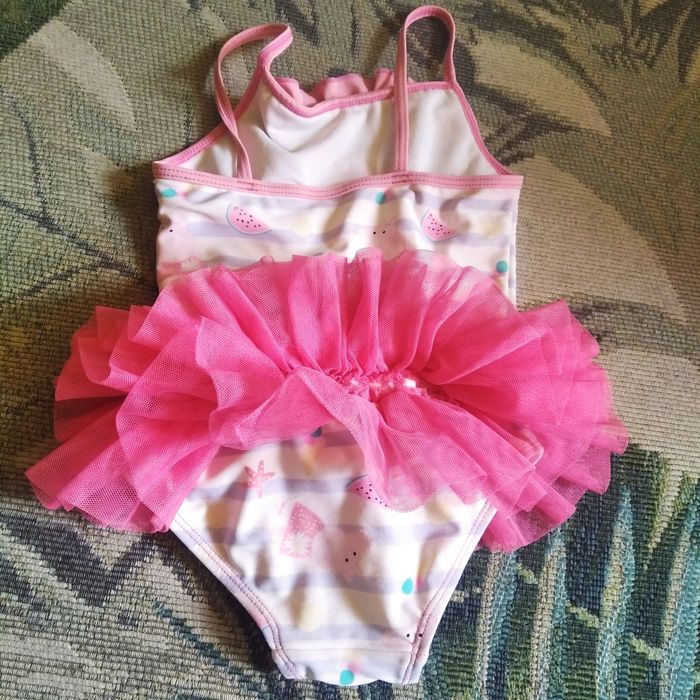 Strój kąpielowy Świnka Peppa na wzrost 92-98 cm