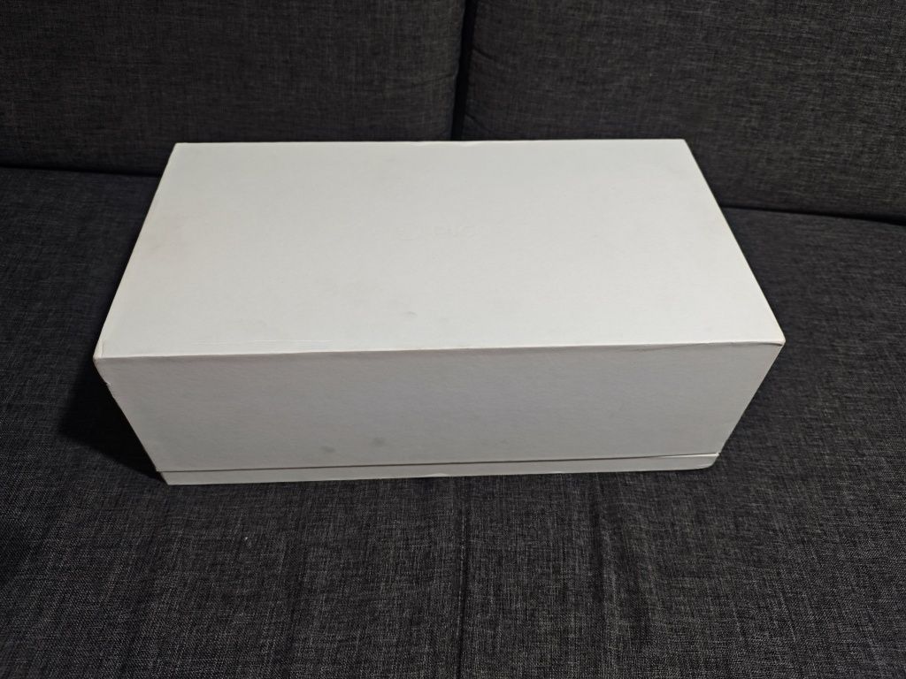 Jak NOWE Gogle VR PICO 4 128GB 8K, pady, opakowanie, kabel